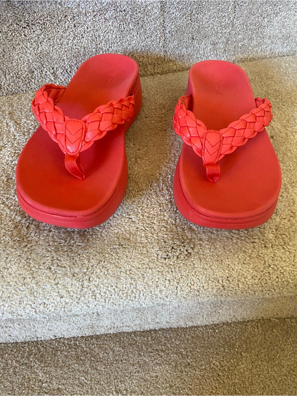 Vionic Red Braided Platform Flip Flop Sandals